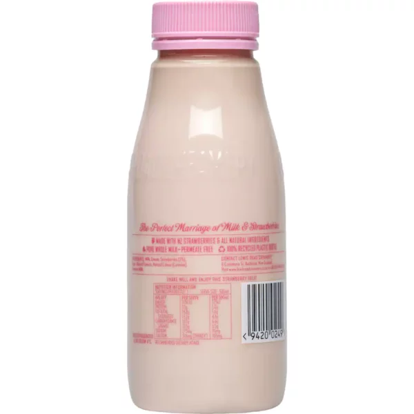 Lewis Road Creamery Fresh Strawberries & Cream Milk