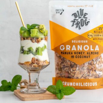 Blue Frog Manuka Honey, Almond & Coconut Granola 350g